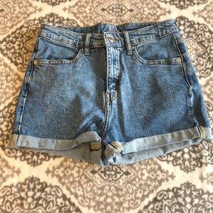 Size 8/29R Target Fable Shorts